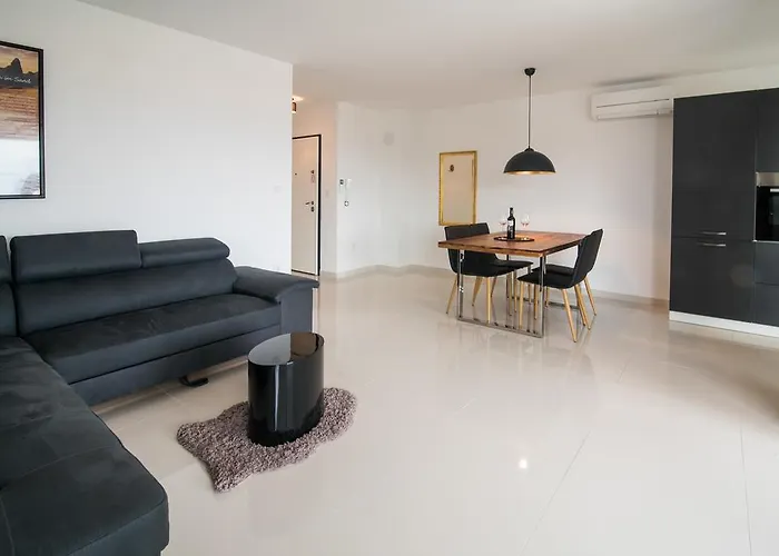 Mato Apartment Vantacici