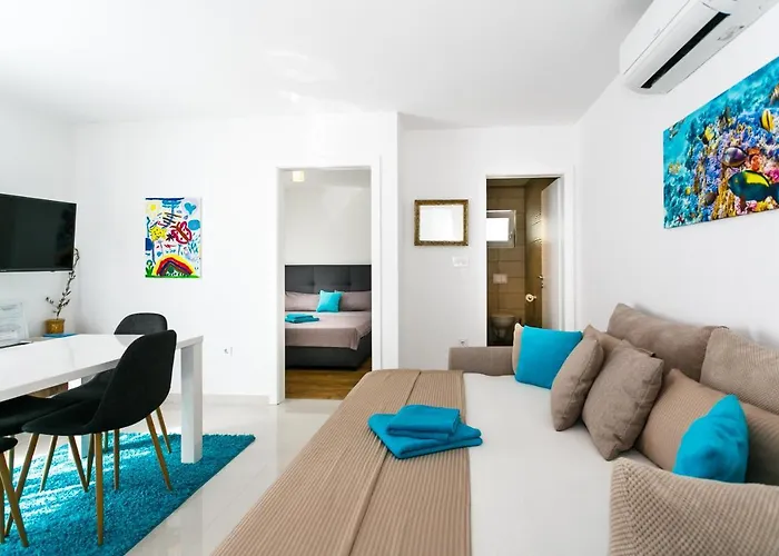 Mato Apartment *