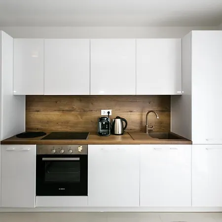 Mato Apartment Vantacici