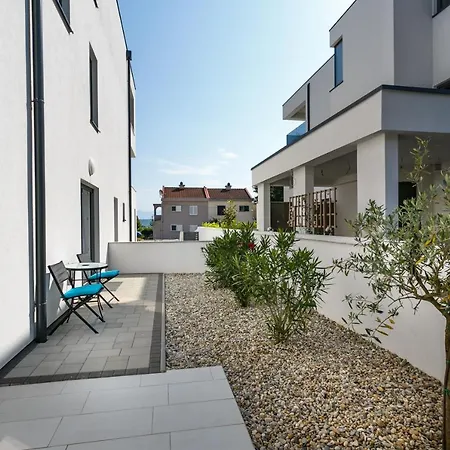 Apartment Mato Vantacici